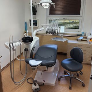 Dnes jsme vybavili první ordinaci pro paní doktorku MUDr. Voldřichovou. 🇮🇹Stomatologická souprava Simple&Smart KISS...